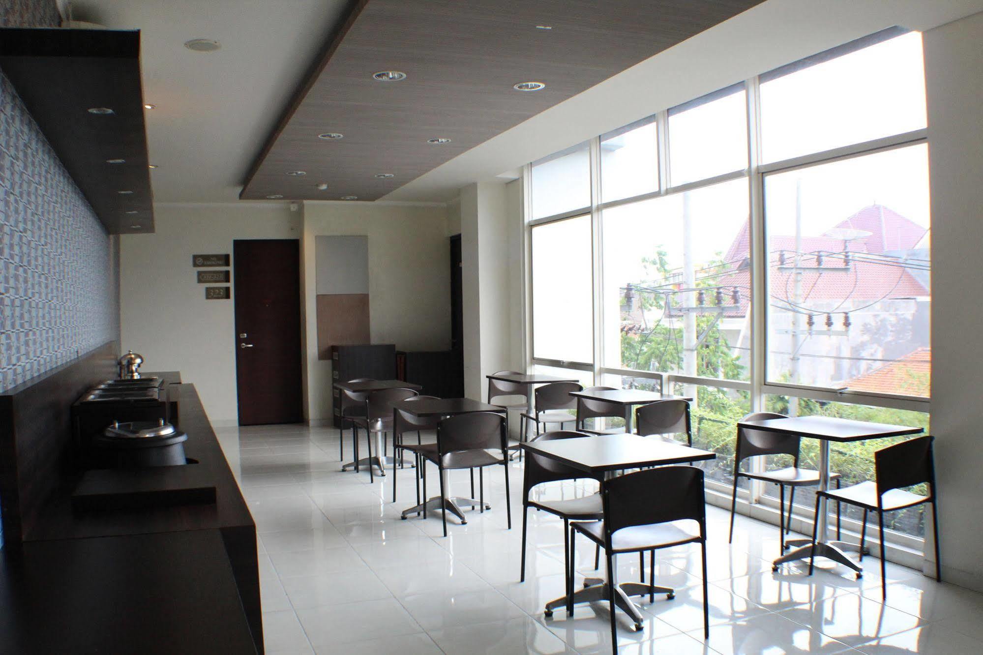 88 Embong Kenongo - Kayun By Wh Hotel Surabaya
