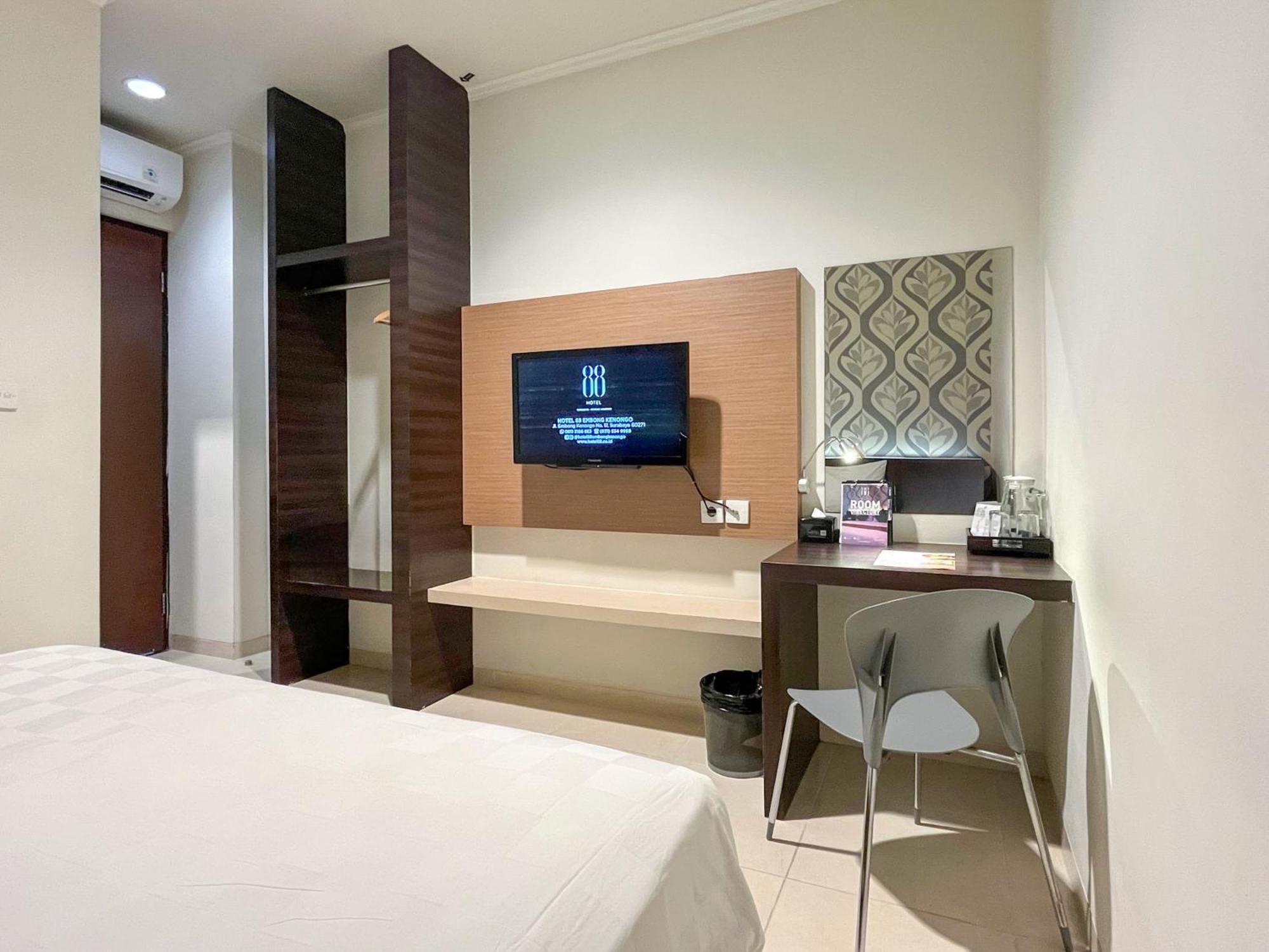 Hotel 88 Embong Kenongo - Kayun Surabaya