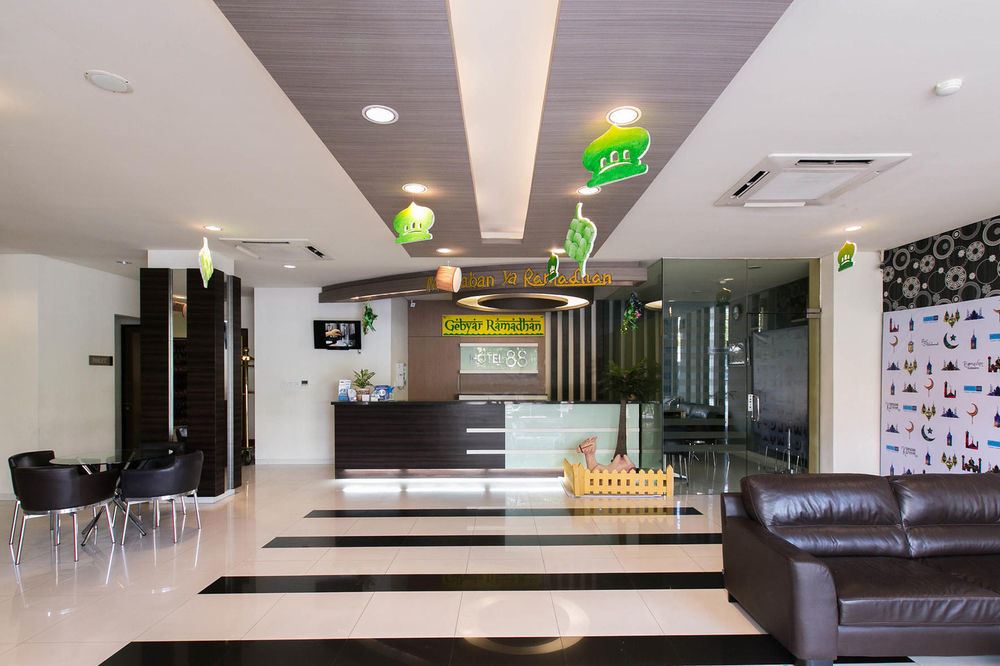 Hotel 88 Embong Kenongo - Kayun