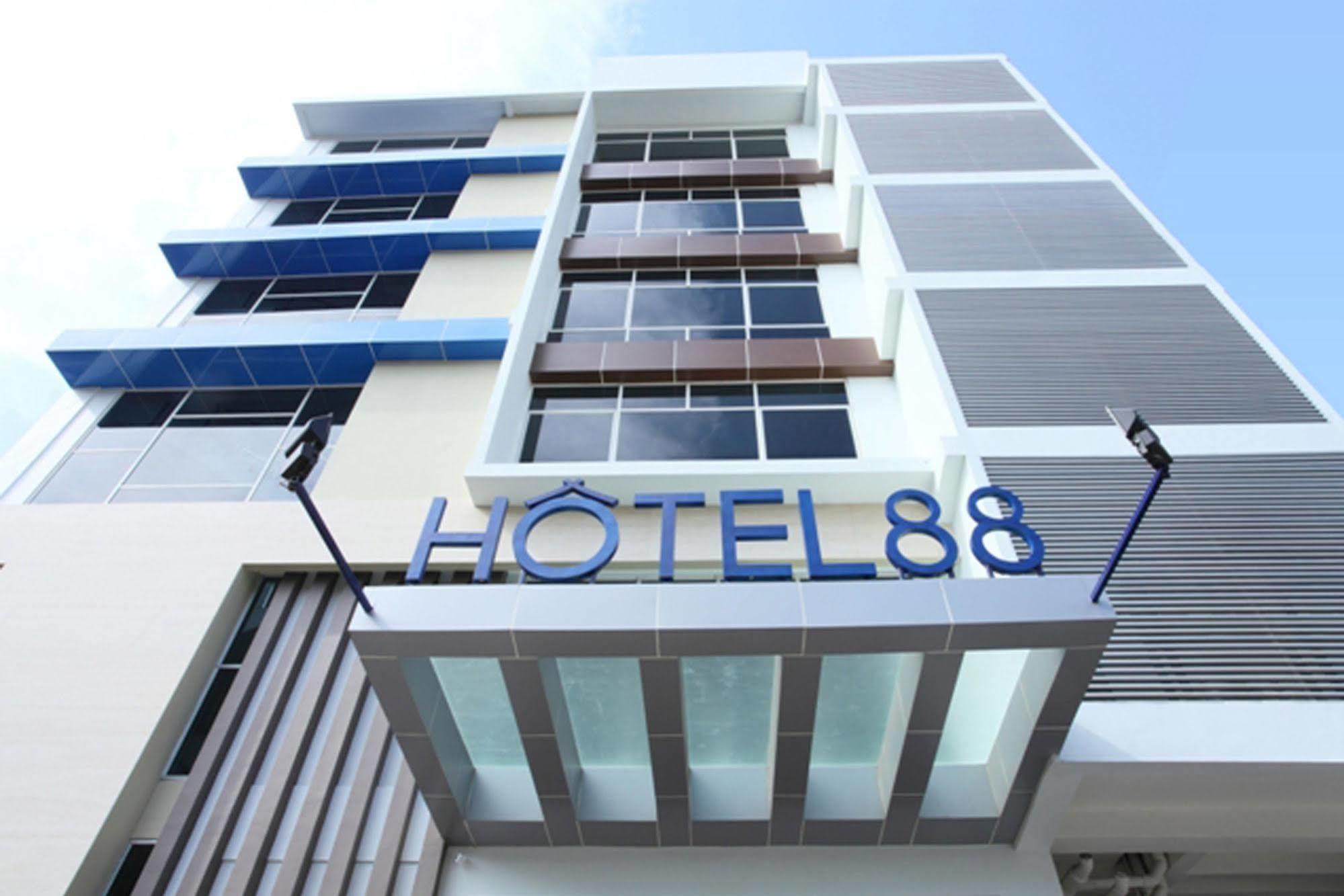 Hotel 88 Embong Kenongo - Kayun 2*